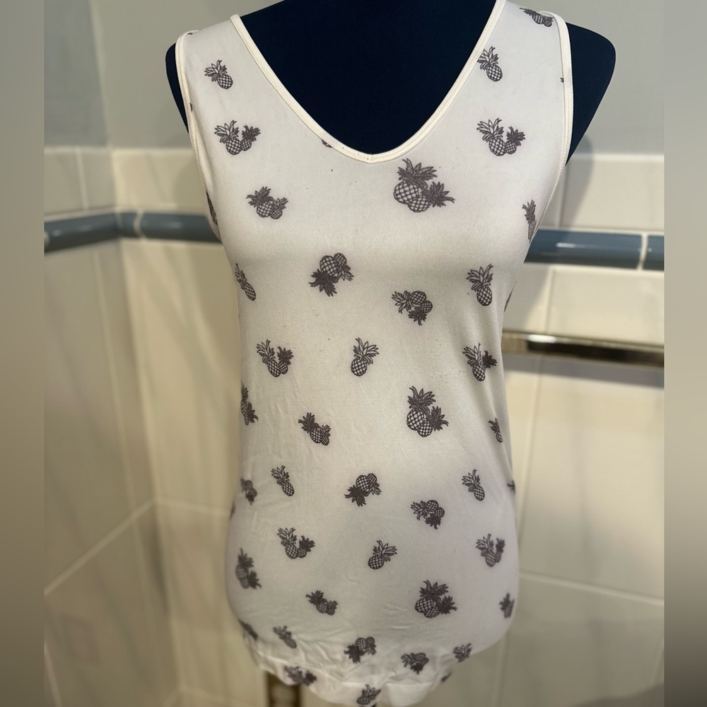 Pineapple tank top